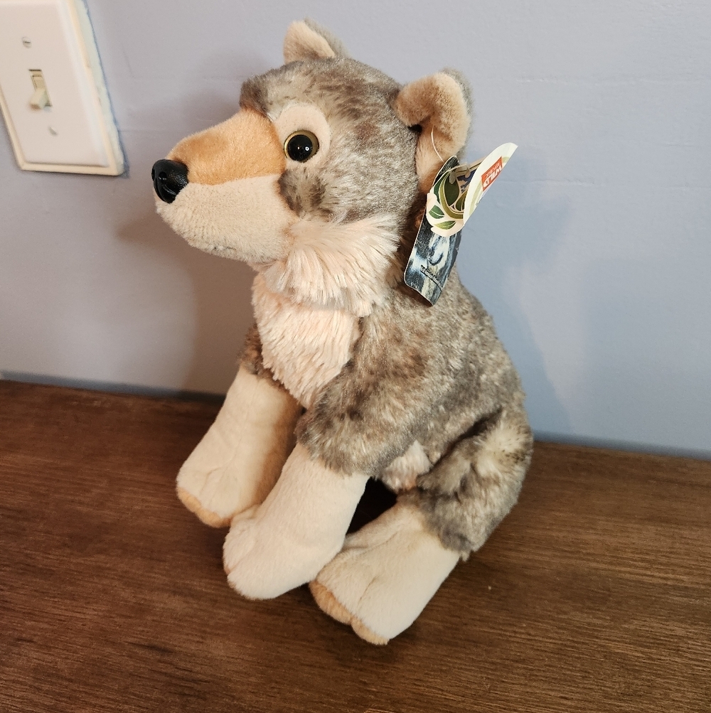 12in Wild Republic Gray Wolf NWT